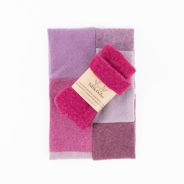 Reds, Pinks and Purples Neckwarmer and Fingerless Gloves Set