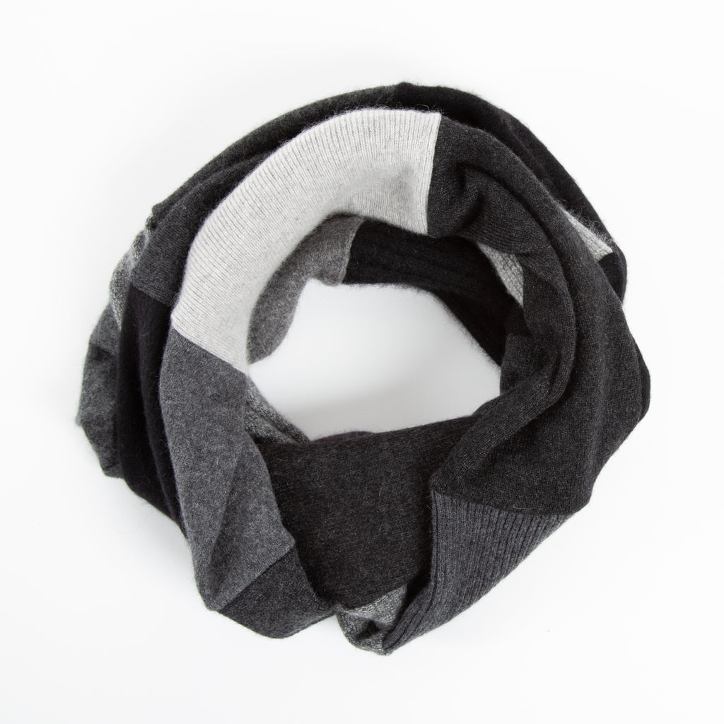 Cashmere Loop - Grey Mix