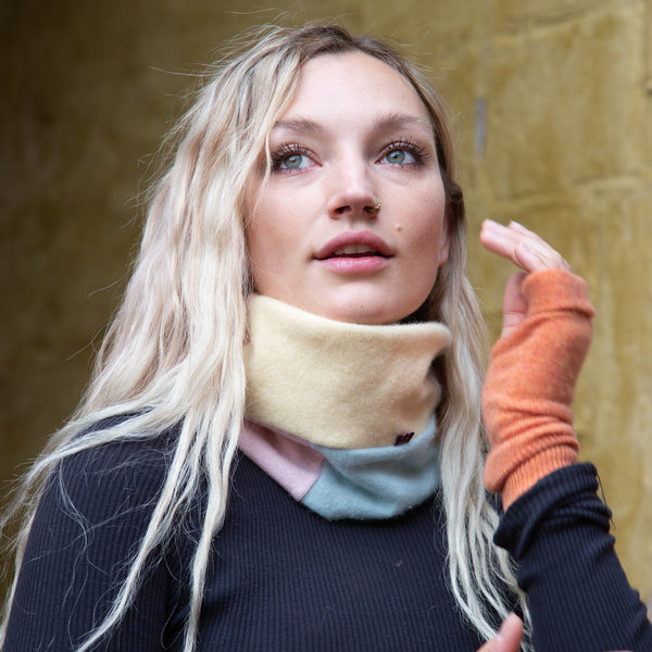 Citrus Fruits Cashmere Neckwarmer